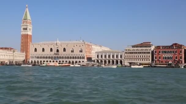 Venice Italy April 2019 View Waterbus Vaporetto Canal Boat Steamboat — Stock Video