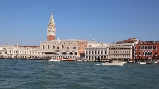 Venice Italy April 2019 View Waterbus Vaporetto Canal Boat Steamboat — Stock Video