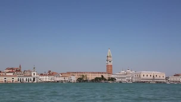 Venice Italy April 2019 View Waterbus Vaporetto Canal Boat Steamboat — Stock Video