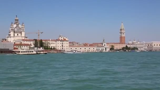 Venice Italy April 2019 Pemandangan Dari Bus Air Vaporetto Perahu — Stok Video