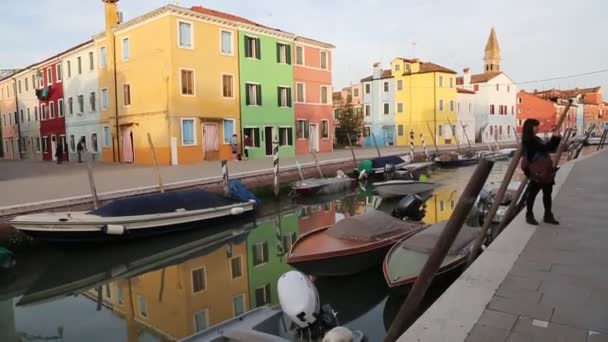 Burano Veneto Italy April 2019 Colorful Burano Island Sunset — Stock Video