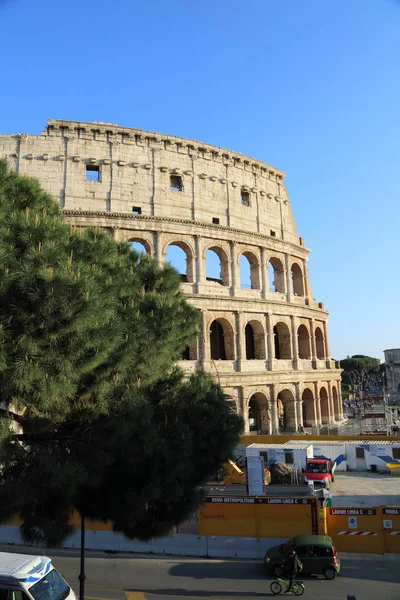 ローマ イタリア 2019年4月17日 ローマ イタリアのコロッセオとして知られている有名な円形フラビウムの詳細 — ストック写真