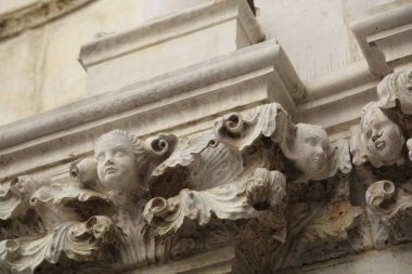 Venedik, İtalya - 20 Nisan 2019: Doge Palace'ın dış detayları (dış).