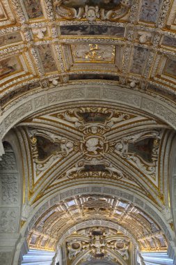 Venedik, Veneto, İtalya - 20 Nisan 2019: Doge Palace'ın iç mekanındaki sanat detayları (Palace Ducale).