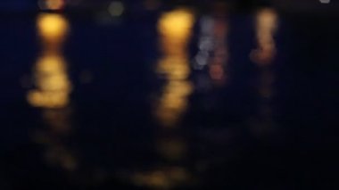 şehrin bulanık ışıkları