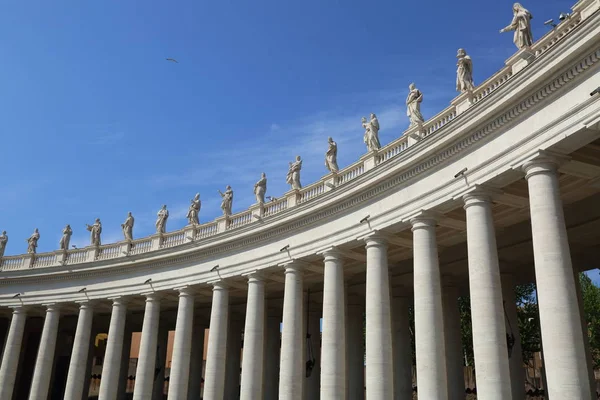 Statuer Petersplassen Vatikanet Roma Italia – stockfoto