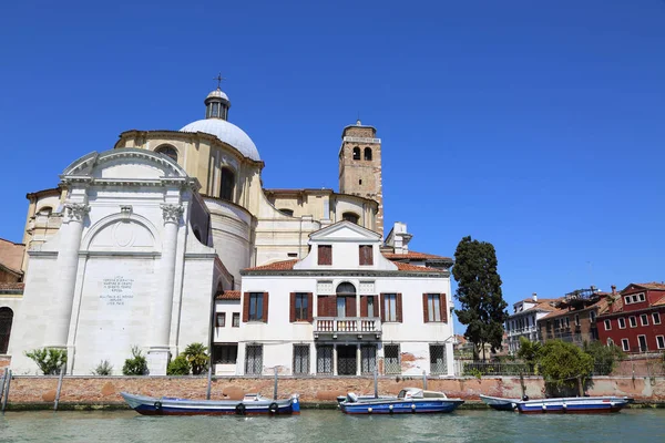 Venice Itália Abril 2019 Vista Ônibus Aquático Vaporetto Barco Canal — Fotografia de Stock