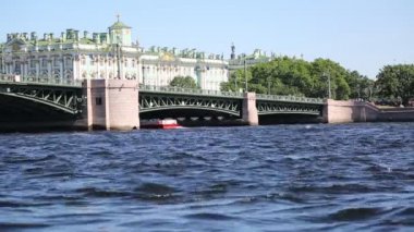 Saint Petersburg, Rusya - 12 Haziran 2019: Kış Sarayı (Hermitage Müzesi))