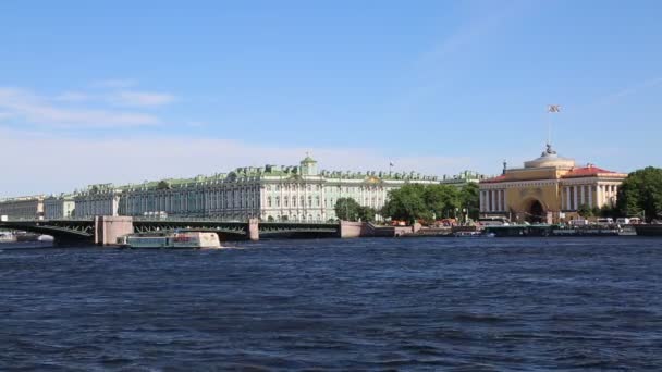 Sankt Petersburg Ryssland Juni 2019 Utsikt Över Vinterpalatset Hermitage Museum — Stockvideo