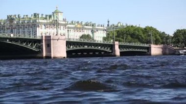 Saint Petersburg, Rusya - 12 Haziran 2019: Kış Sarayı (Hermitage Müzesi))