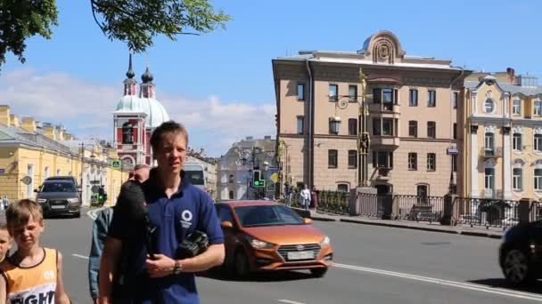 Saint Petersburg Ryssland Juni 2019 Människor Och Trafik Staden Stadsliv — Stockvideo