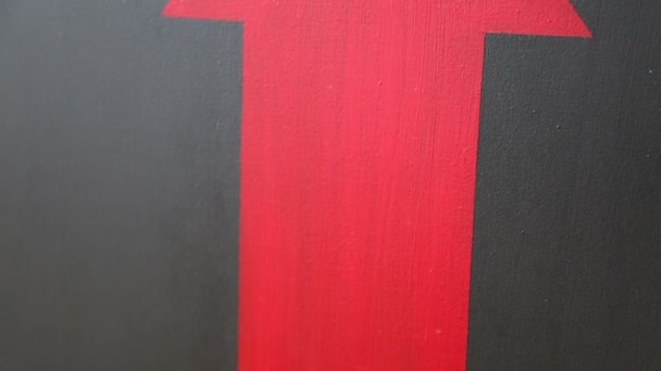 抽象的な現代美術絵画として赤と黒のアクリルテクスチャの背景 選択したフォーカス ぼかしボケ — ストック動画