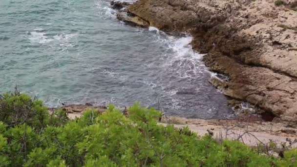 Средиземное Море Камни Красивое Побережье Испании — стоковое видео