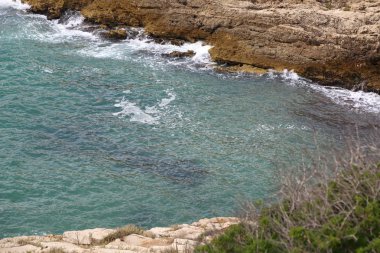 Kahve çekirdekleri testured arka plan bulanıklık. Defokus (veya seçili odak) kahve dokusu.