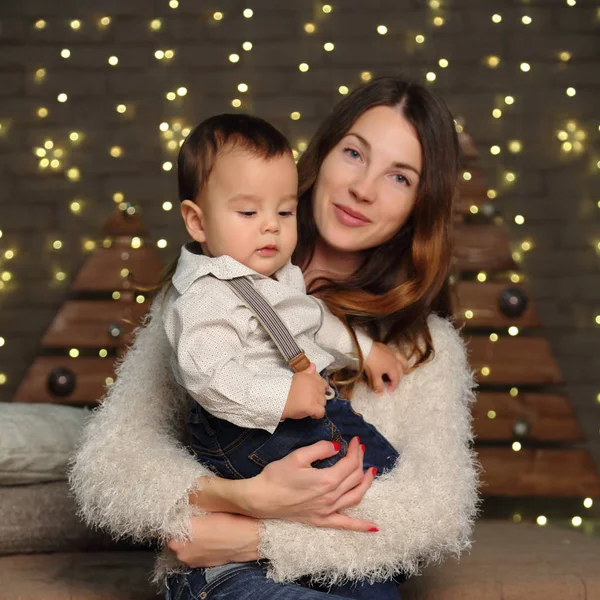 Mãe Bebê Nas Férias Natal — Fotografia de Stock