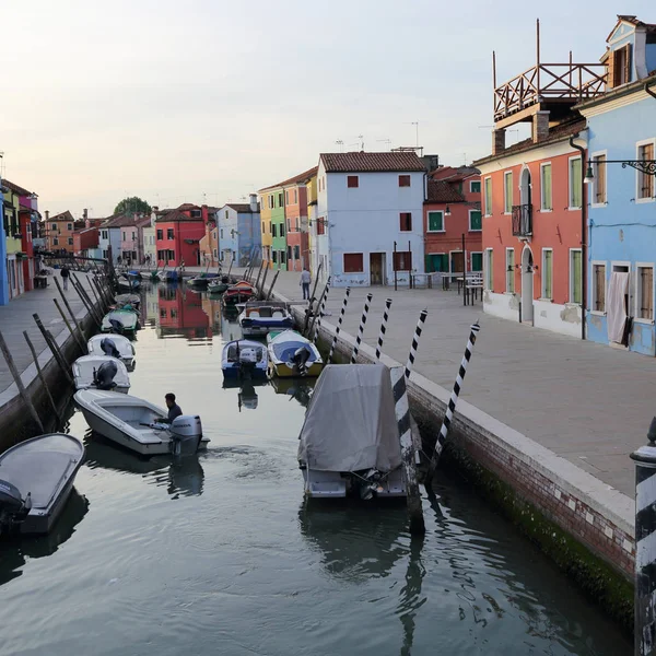 Burano Veneto Italia Abril 2019 Colorida Isla Burano Atardecer —  Fotos de Stock