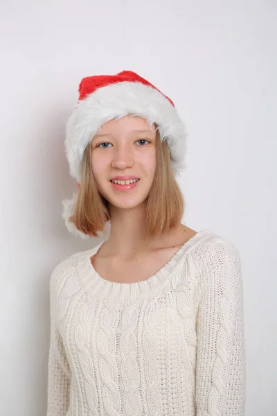 Babbo Natale Cappello Teen Girl Sul Tema Natale — Foto Stock