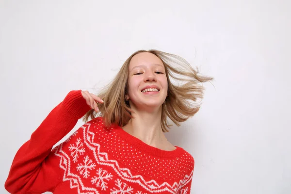 Retrato Estúdio Menina Adolescente Europeia Tema Natal — Fotografia de Stock