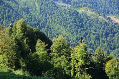 Dağlardaki kablo kaldırma, Sochi, Rusya Federasyonu