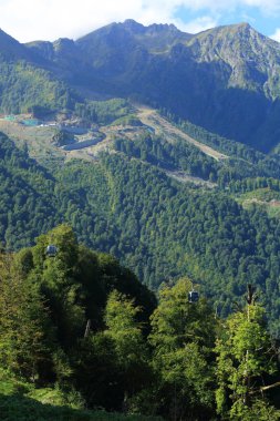 Dağlardaki kablo kaldırma, Sochi, Rusya Federasyonu