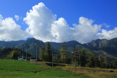 Dağlardaki kablo kaldırma, Sochi, Rusya Federasyonu