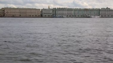 Cityscape ve Neva Nehri, Saint Petersburg, Rusya.