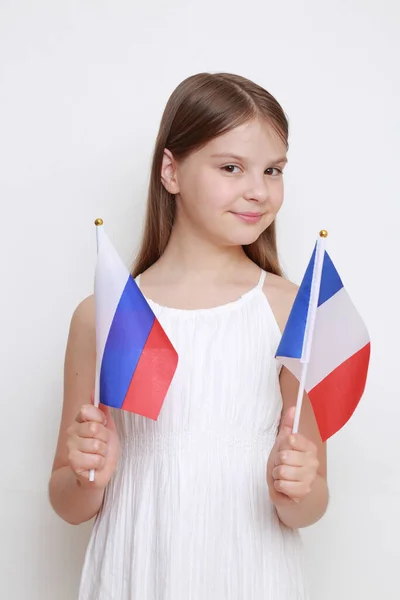Petite Fille Tenant Des Drapeaux Fédération Russie France — Photo