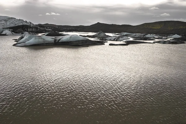 Bir buzul erime içinde Güney İzlanda