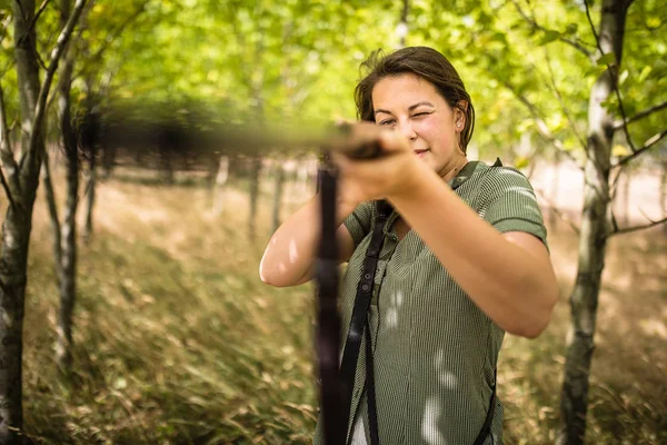 Autumn Hunting Season Hunting Outdoor Sports Woman Hunter Woods — Stock Photo, Image