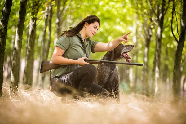 Temporada Caza Otoño Caza Deportes Aire Libre Mujer Cazadora Bosque — Foto de Stock