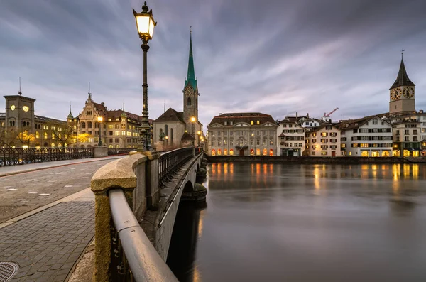 Zürich Schweiz Blick Auf Die Altstadt Mit Der Limmat — Stockfoto