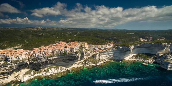 Αεροφωτογραφία Από Την Παλιά Πόλη Του Bonifacio Απόκρημνου Ασβεστολιθικού Βράχου — Φωτογραφία Αρχείου
