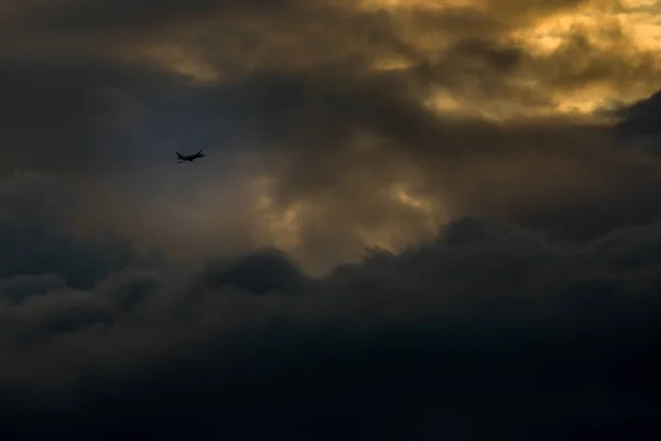 Airplane Flying Sunset Sky Travel Background Commercial Flying Airplane Airplane — Stock Photo, Image