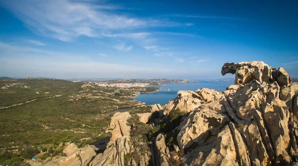Capo D 'orso Palau Cerdeña Italia. Vista de la roca del oso . — Foto de Stock