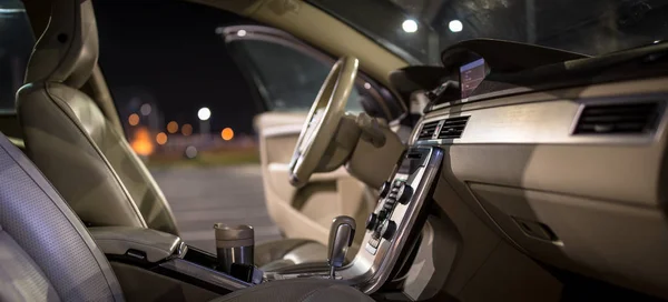 Interior del coche moderno — Foto de Stock