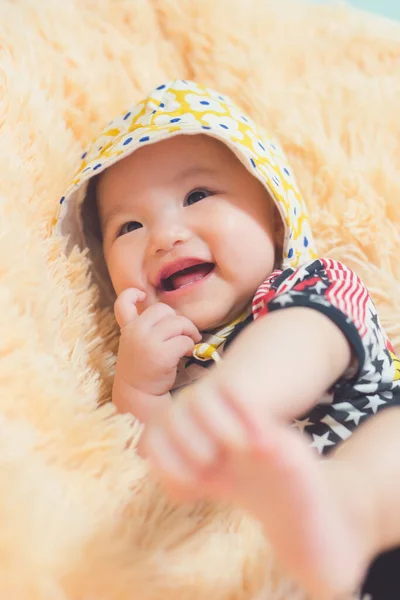 Bébé Fille Avec Mignon Fac — Photo