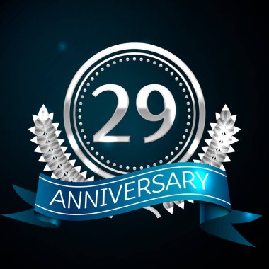 Gerçekçi yirmi dokuz yıl yıldönümü kutlama tasarımı ile gümüş yüzük ve Laurel Wreath, mavi şerit mavi arka plan üzerinde. Renkli vektör şablon öğeleri Doğum günü kutlamak için parti