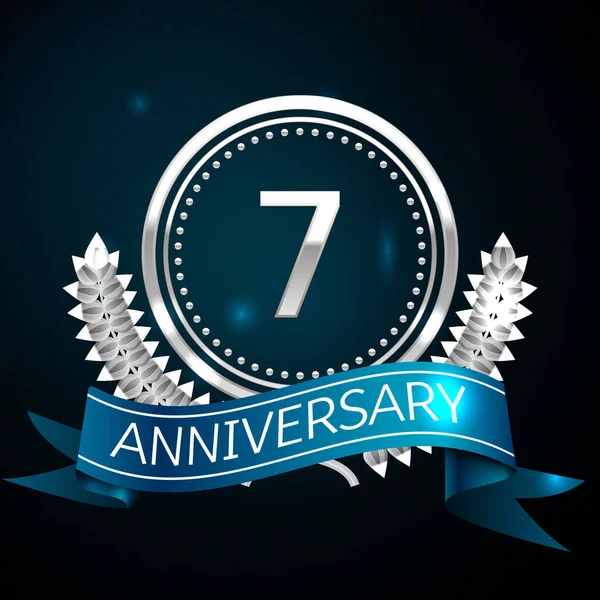 Gerçekçi yedi yıl yıldönümü kutlama tasarım gümüş halkalı ve Laurel Wreath, mavi şerit mavi arka plan üzerinde. Renkli vektör şablon öğeleri Doğum günü kutlamak için parti