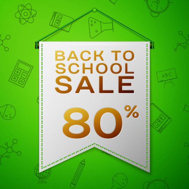 Gerçekçi gri flama yazıt için okul satış % 80'i indirimler sırtında yeşil arka plan ile. Okul elemanları ile Seamless modeli. Satılık konsept mağaza mağaza için. Vektör çizim