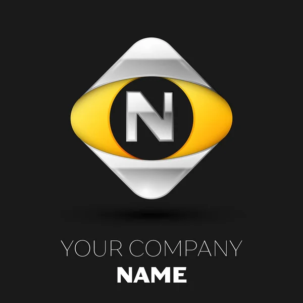 Letra de plata realista N símbolo del logotipo en la forma cuadrada de color amarillo plateado sobre fondo negro. Plantilla vectorial para su diseño — Archivo Imágenes Vectoriales