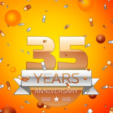 Gerçekçi otuz beş yıl yıldönümü kutlamaları tasarım afiş. Altın numaraları ve gümüş kurdele, balon, konfeti turuncu zemin üzerine. Doğum günü partin için renkli vektör şablon öğeleri