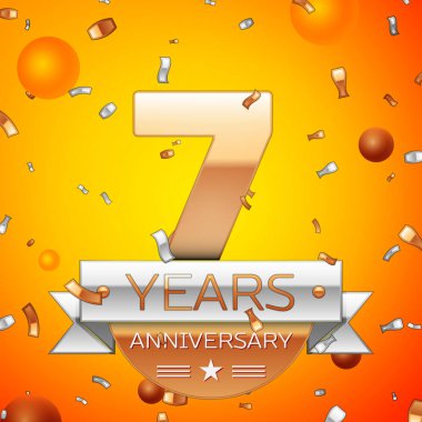 Gerçekçi yedi yıl yıldönümü kutlamaları tasarım afiş. Altın numaraları ve gümüş kurdele, balon, konfeti turuncu zemin üzerine. Doğum günü partin için renkli vektör şablon öğeleri