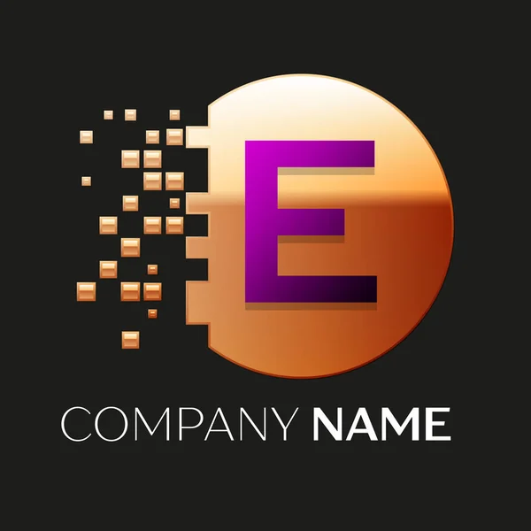 Realistické fialové písmeno E logo symbol ve tvaru kruhu zlaté barevné pixelů s rozbitým bloky na černém pozadí. Vektor šablona pro návrh — Stockový vektor
