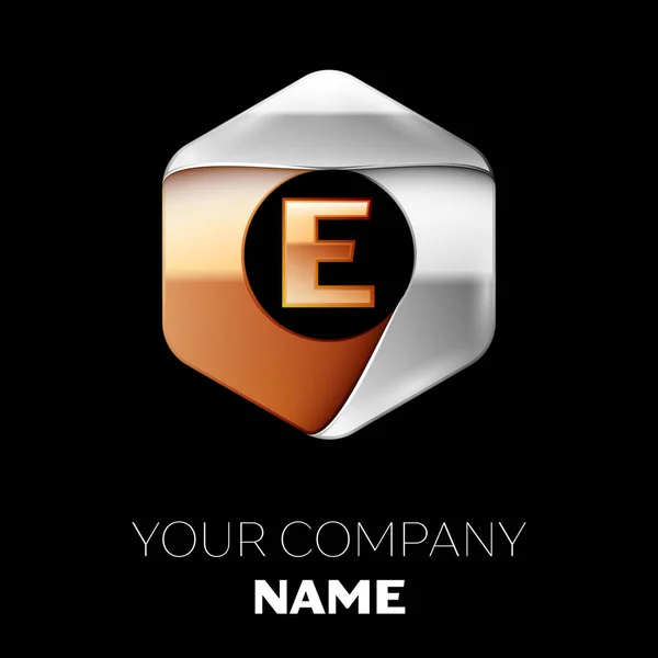 Realistické zlaté písmeno E logo symbol v barevné stříbro zlatý hexagonální tvar na černém pozadí. Vektor šablona pro návrh — Stockový vektor