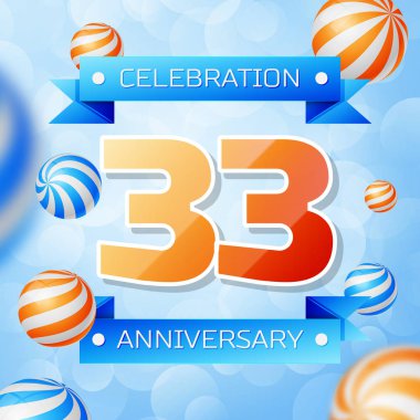 Gerçekçi otuz üç yıl yıldönümü kutlamaları tasarım afiş. Altın numaraları ve mavi kurdele, mavi zemin üzerine balonlar. Doğum günü partin için renkli vektör şablon öğeleri