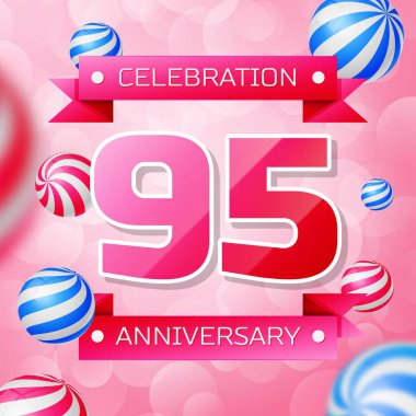 Gerçekçi doksan beş yıl yıldönümü kutlamaları tasarım afiş. Pembe numaraları ve pembe kurdele, pembe bir arka plan üzerinde balonlar. Doğum günü partin için renkli vektör şablon öğeleri