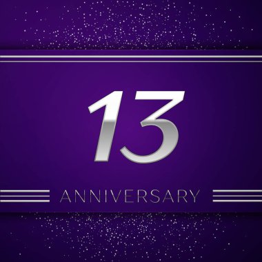 Gerçekçi onüç yıl yıldönümü kutlamaları tasarım afiş. Gümüş numarası ve mor zemin üzerine konfeti. Doğum günü partin için renkli vektör şablon öğeleri