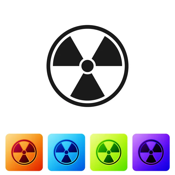 Icono radiactivo negro aislado sobre fondo blanco. Símbolo tóxico radiactivo. Señal de peligro de radiación. Establecer icono en los botones cuadrados de color. Ilustración vectorial — Archivo Imágenes Vectoriales