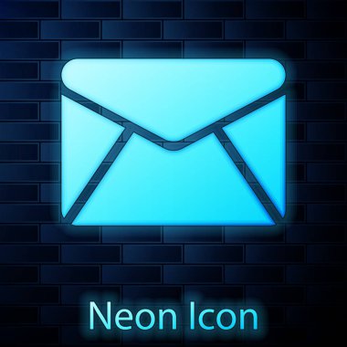 Parlak neon zarf simgesi tuğla duvar arka plan üzerinde izole. E-posta ileti mektup simgesi. Vektör çizim