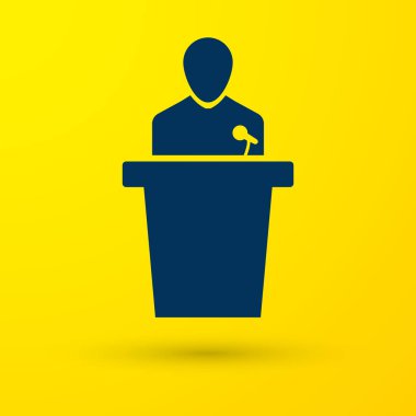 Sarı arka plan üzerinde izole mavi sözcü kutsal kişilerin resmi. Tribün konuşan Hatip. Genel konuşma. Podyumda kişi. Vektör çizim